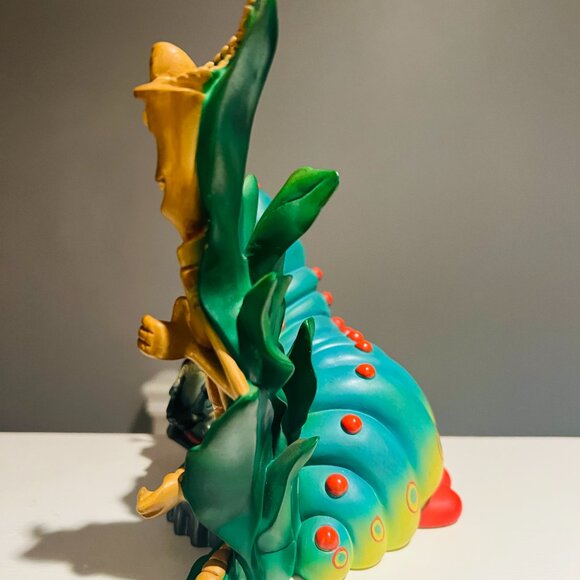 Disney's A Bug’s Life Character Figurine – Heimlich, Francis & Slim Statue - Picture 2 of 5